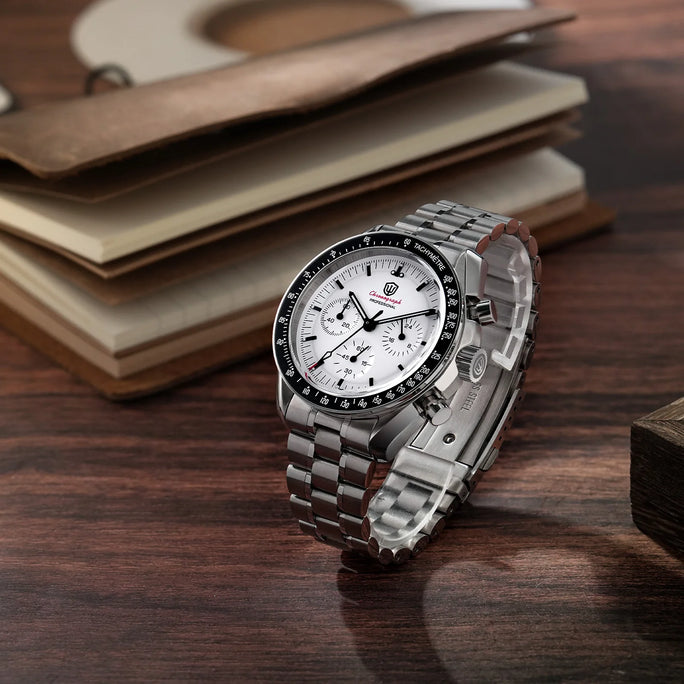 Luxury Quartz Chronograph Watch with Sapphire Glass