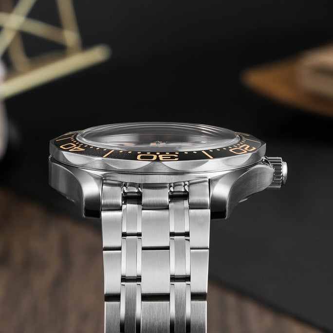 Luxury Watch – A Reinterpretation of the Iconic Seamaster Diver 300