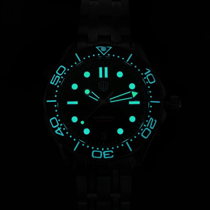 Luxury Watch – A Reinterpretation of the Iconic Seamaster Diver 300